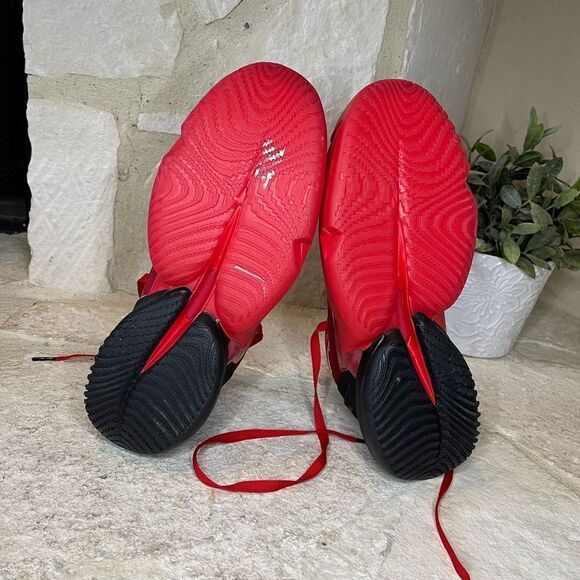 Adidas D.O.N. Issue 4 Red/Black sneakers sz 7 - Picture 11 of 11